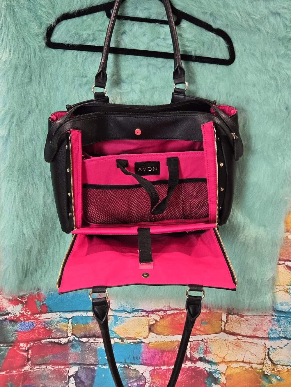 Avon Black and Pink Representative Consultant Tote Bag. Excellent New Condition.